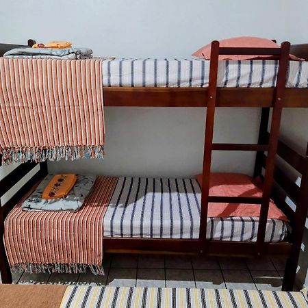 Suite Pe Na Areia- Espaco Independente Na Praia Do Curral Com Localizacao Privilegiada - Simplicidade E Comodidade Com O Por Do Sol Mais Lindo De Ilhabela - Melhor Custo Beneficio Para Ate 4 Pessoas , Na Av Jose Pacheco Do Nascimento Nº 7682 المظهر الخارجي الصورة