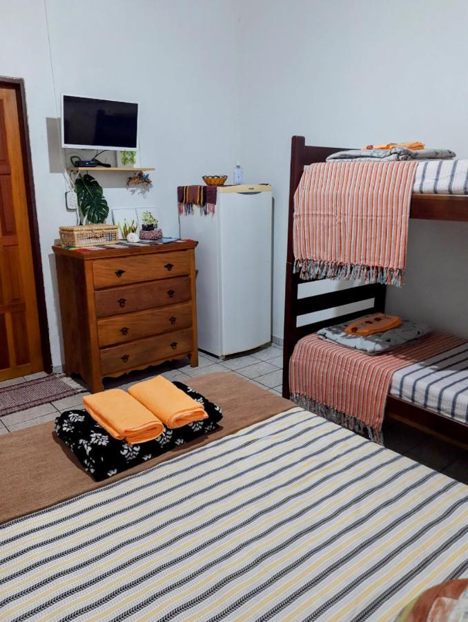 Suite Pe Na Areia- Espaco Independente Na Praia Do Curral Com Localizacao Privilegiada - Simplicidade E Comodidade Com O Por Do Sol Mais Lindo De Ilhabela - Melhor Custo Beneficio Para Ate 4 Pessoas , Na Av Jose Pacheco Do Nascimento Nº 7682 المظهر الخارجي الصورة