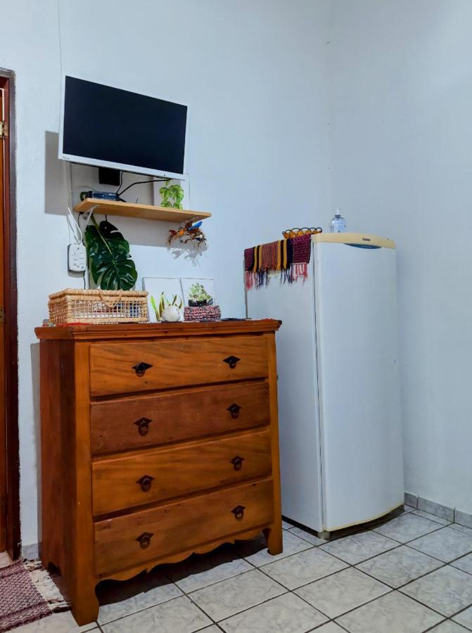 Suite Pe Na Areia- Espaco Independente Na Praia Do Curral Com Localizacao Privilegiada - Simplicidade E Comodidade Com O Por Do Sol Mais Lindo De Ilhabela - Melhor Custo Beneficio Para Ate 4 Pessoas , Na Av Jose Pacheco Do Nascimento Nº 7682 المظهر الخارجي الصورة